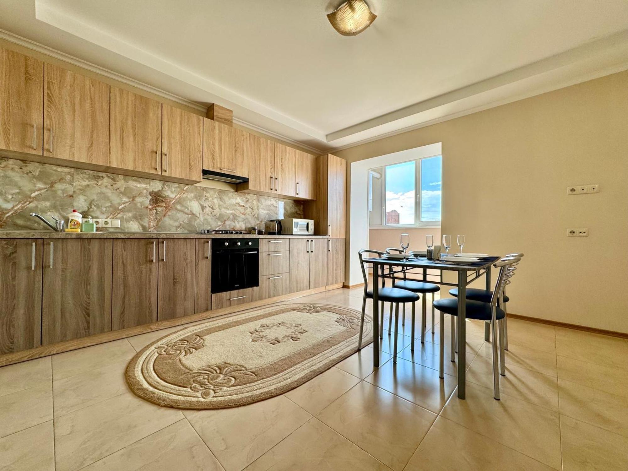 Apartpoltava Світлі Просторі Апартаменти 80М2 , 2-Окремі Кімнати, Новобудова Центр Чек Банківський 외부 사진