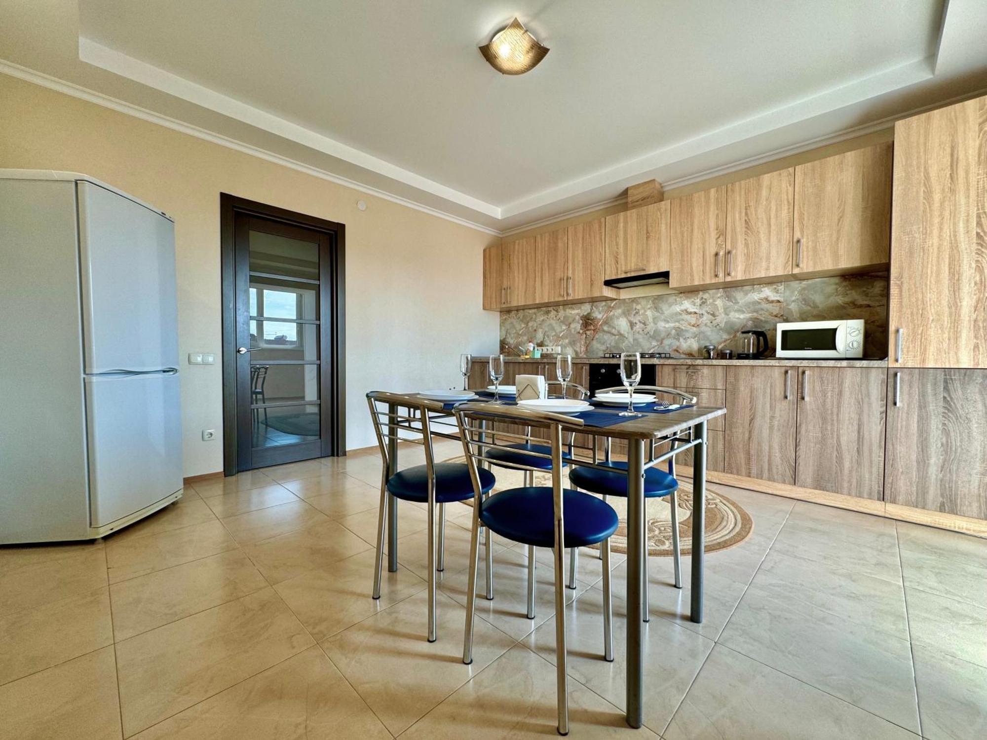 Apartpoltava Світлі Просторі Апартаменти 80М2 , 2-Окремі Кімнати, Новобудова Центр Чек Банківський 외부 사진